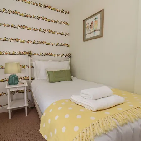 4 Studley Terrace Whitby